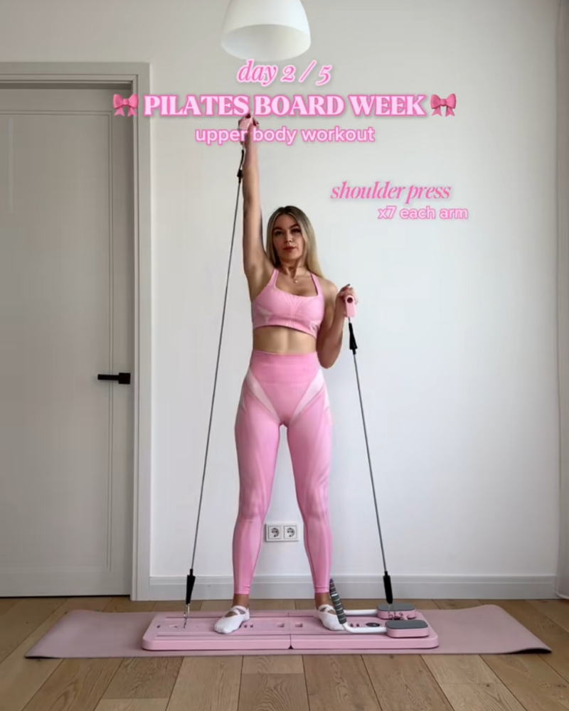 Review by Luca Moretti